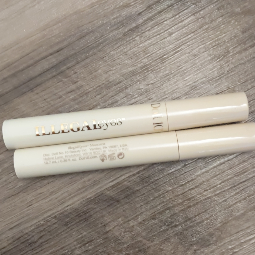 Mascara. Doll 10 set of 2.